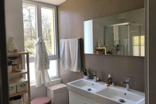 Apartamento V�ens, St-blaise, Logement Entier - 2 Chambres