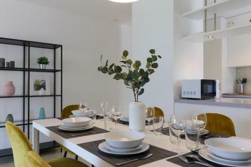 Nice And Recent Apartment Ideally Located In Martigny, Self Check-in