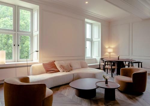 Hotel Le Ch�teau De Mirwart