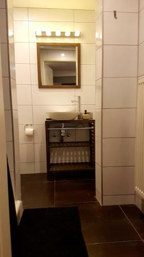 Les �tangs Du Thioux Bed & Breakfast