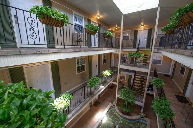 Hotel Frenchmen Orleans 519