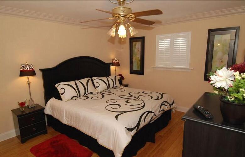 Hotel Frenchmen Orleans 519