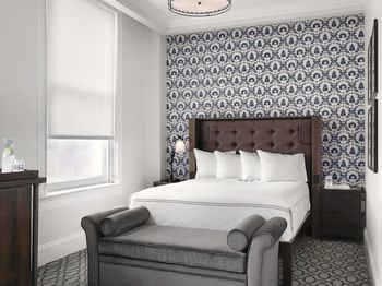 Hotel Q&c