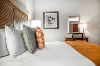 St. James Hotel, An Ascend Collection Hotel