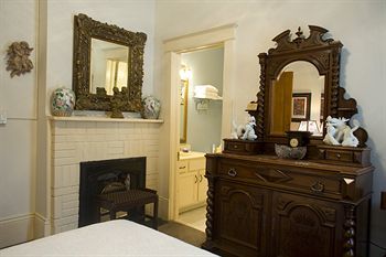Bed & Breakfast New Orleans Guest House