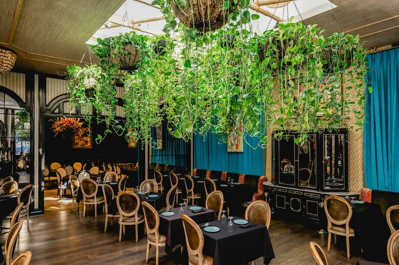 The Pontchartrain Hotel