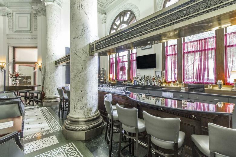 The Whitney Hotel