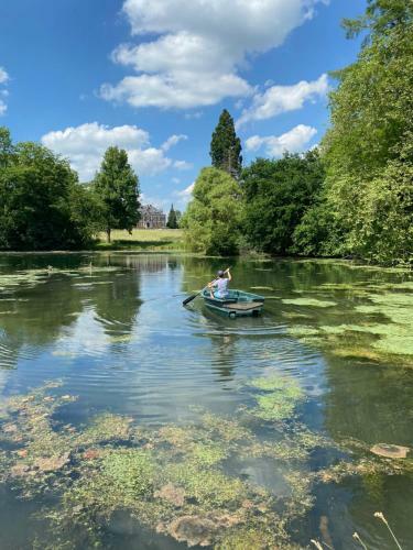 Bed & Breakfast Domaine De Vadancourt