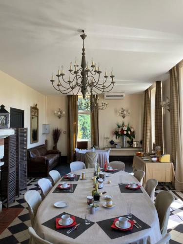 Bed & Breakfast Domaine De Vadancourt