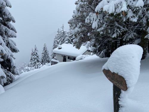 Do-minus Mountain Cottage & Mini Spa