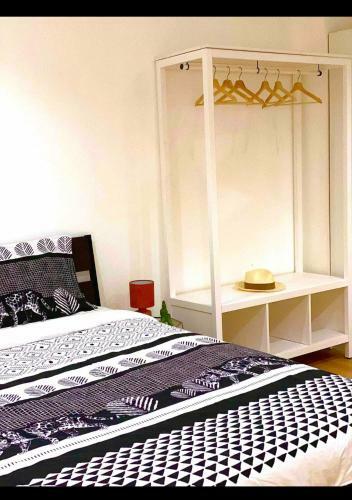 Apartamento Studio City Center Of Mons