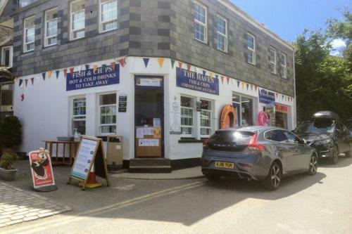 Top Deck - Ancient Fishing Village - Available Sat - Sat