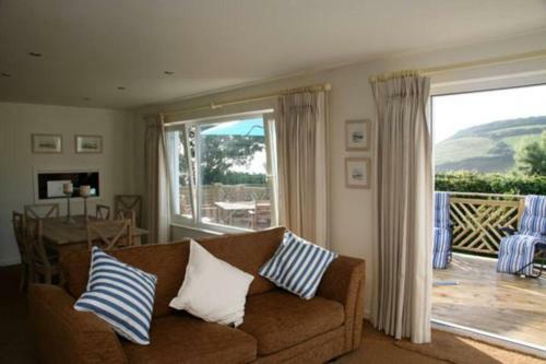 Top Deck - Ancient Fishing Village - Available Sat - Sat