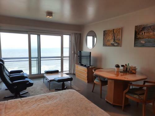 Apartamento Studio On The Beach With Sea View