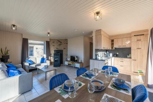 Bungalow Westende Blue