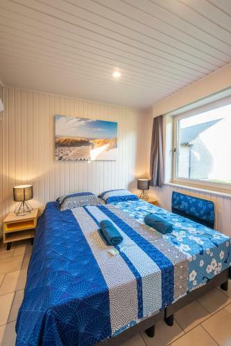 Bungalow Blue 6 Persons