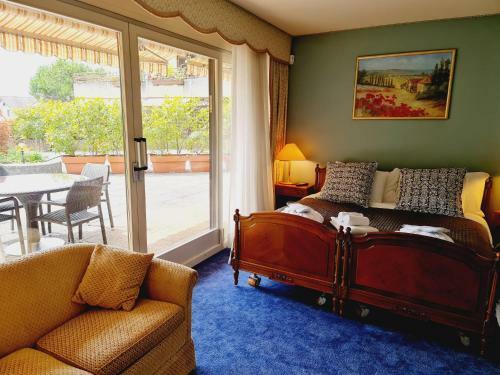 La Terrasse Lake View Apartment