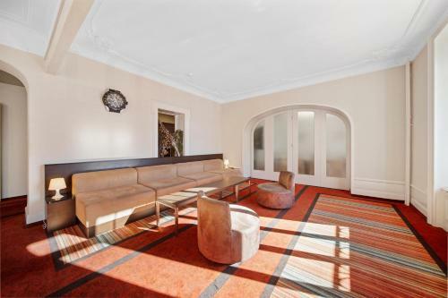 Albergue Miramonte Single Lake View Room