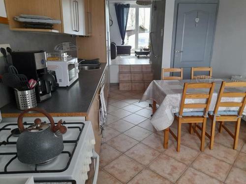 Apartamento Chez Seb & Lulu, Studio D'h�tes