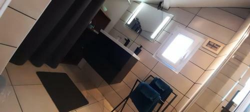 Apartamento Chez Seb & Lulu, Studio D'h�tes