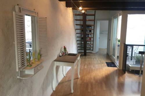 Joline Private Guest Apartment Downtown Nidau