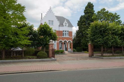 Prachtig Herenhuis Uit 1925