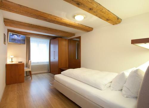 Hotel Taverne Zum Kreuz