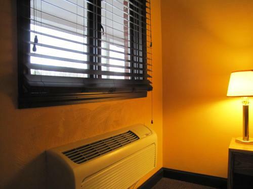 Motel Colonial Inn Mercer-grove City