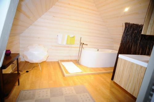 Bed & Breakfast Ch�teau De Bertreville