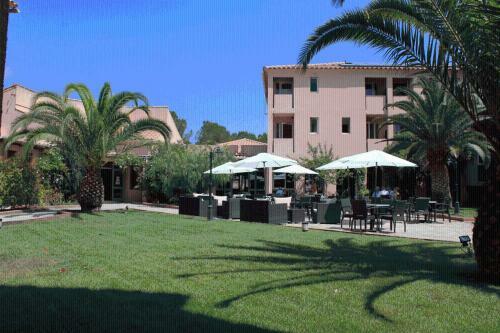 Hotel Les Pavillons Du Golfe