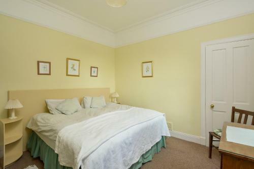 Cardross Holiday Cottages