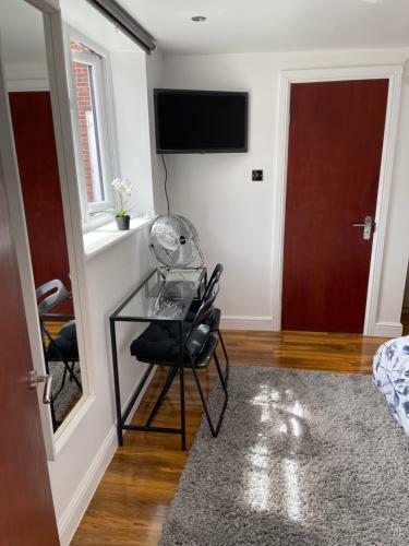 Hostal Adorable Guest House
