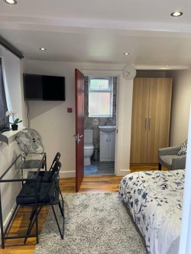 Hostal Adorable Guest House