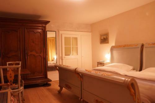 Hostal Maison Junod