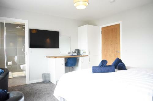 Hostal Treaslane Bridge House