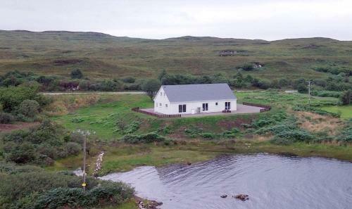 Hostal Treaslane Bridge House