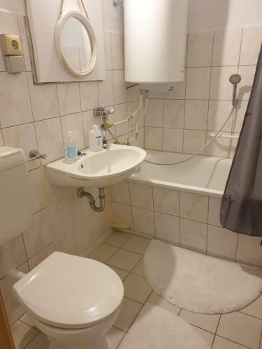 Apartamento Ferienwohnung In Bentzin Petra Halaoui