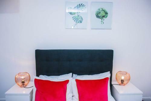 Superior 2 Bedroom Apartments