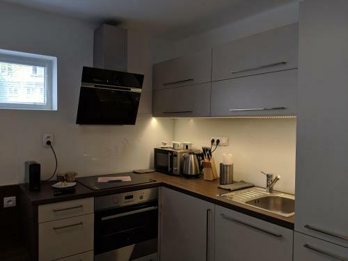 Ap10 - Hradec Apartments "overnight Simply"