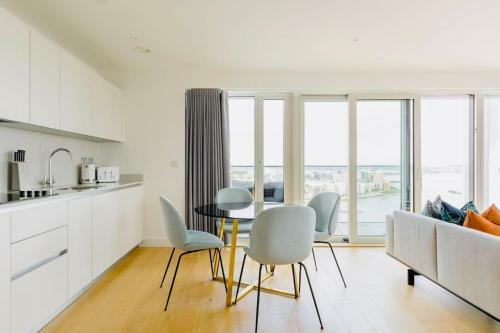Apartamento Executive Waterfront Split Penthouse
