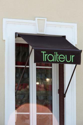 Logis Hotel De Paris