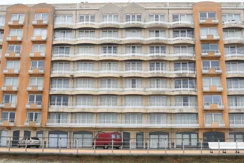 Apartamento Studio Zeezicht Fully Renovated