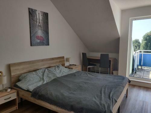 Apartamento Bright Maisonette Apt, 2 Baths, 2 Balcony, 200mbit, Dishwasher, Washdryer, Full Kitchen