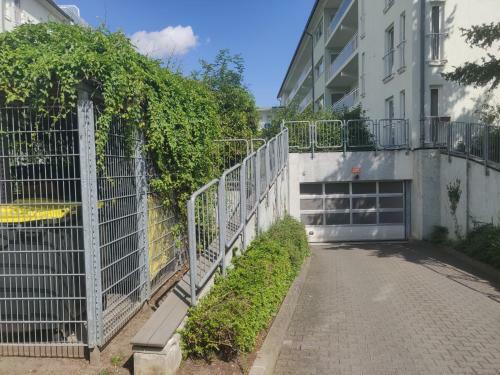Apartamento Bright Maisonette Apt, 2 Baths, 2 Balcony, 200mbit, Dishwasher, Washdryer, Full Kitchen