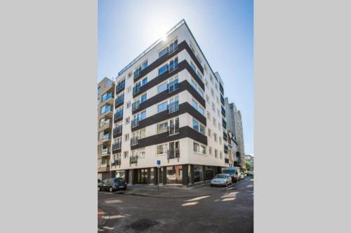 Luxury Apartment Renovated In 2021