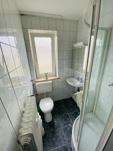 Apartamento Perle In Bielefeld Near Tram + Own Parking Space