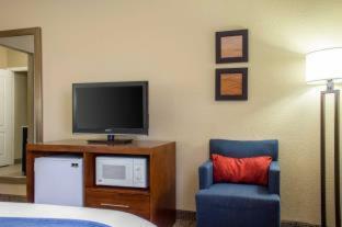 Hotel Quality Inn & Suites At Talavi
