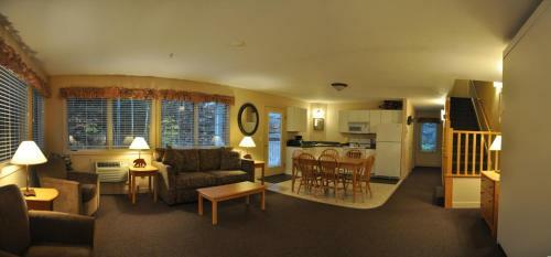Hotel Attitash Mountain Village