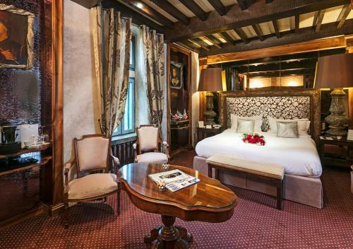 Hotel Chateau De Codignat
