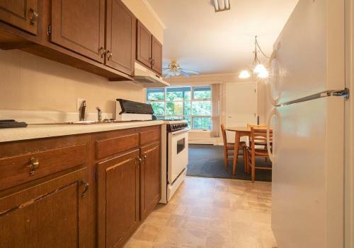 Mill House Lodge - Flat Rock